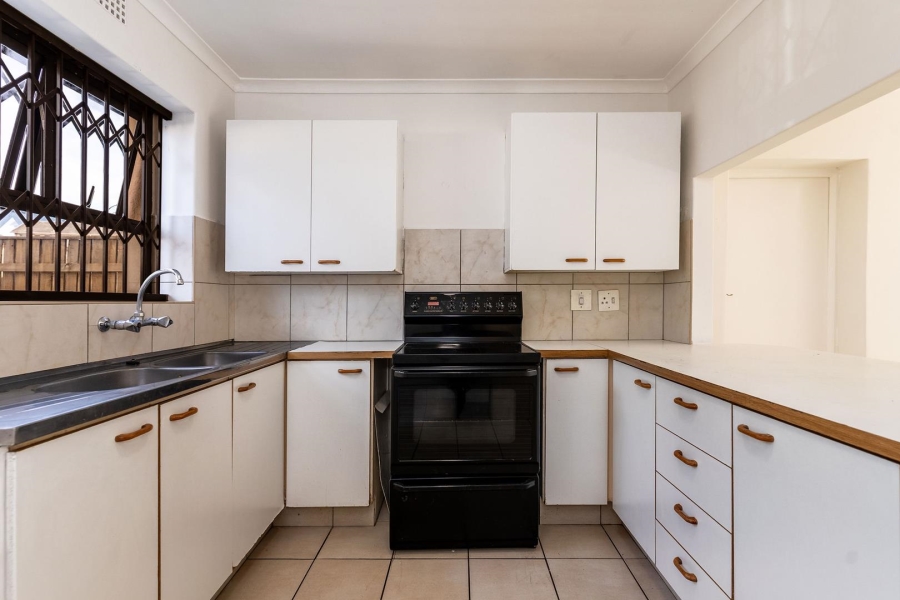 3 Bedroom Property for Sale in Claremont Western Cape